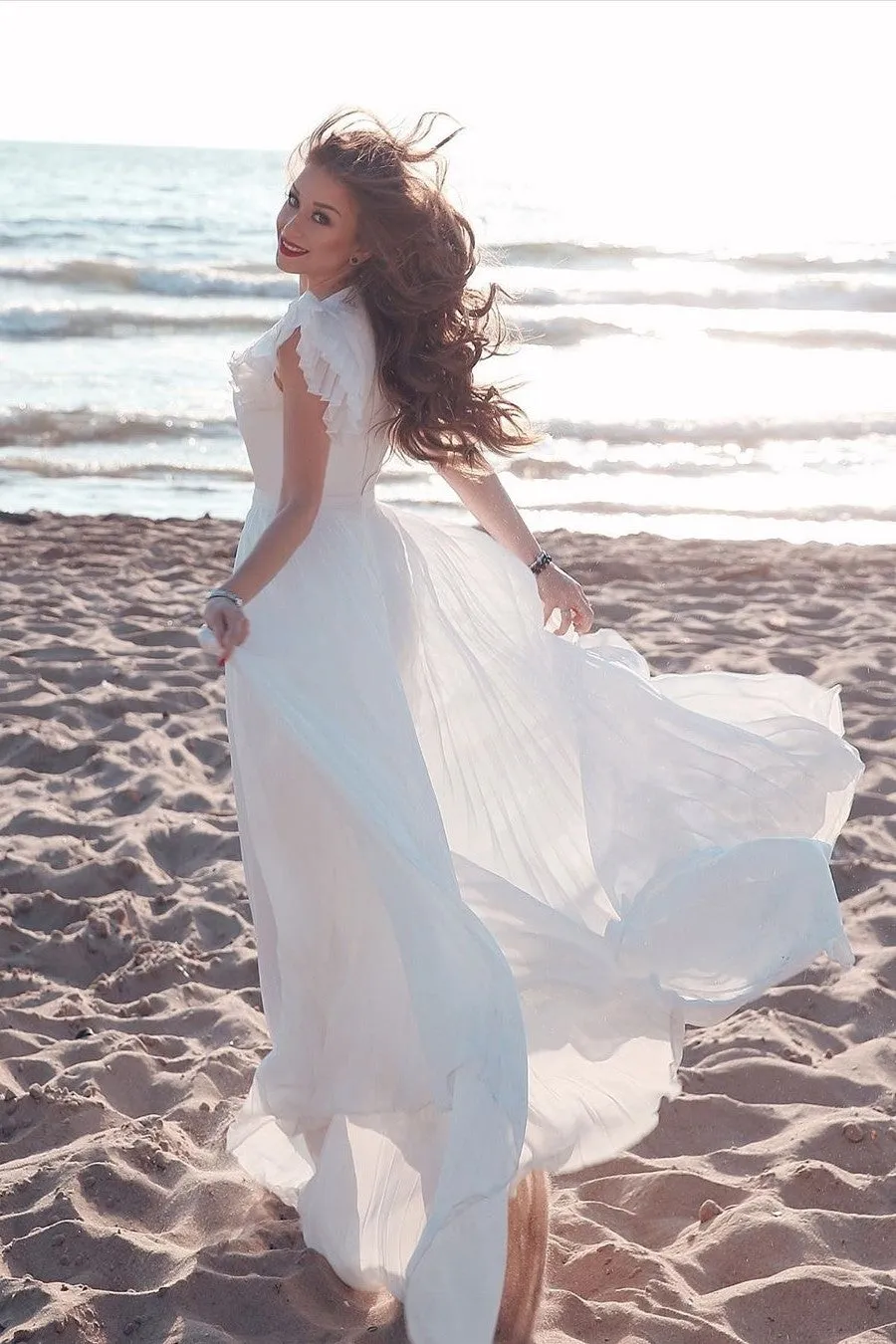 2020 Beach Wedding Dresses with Flutter Sleeves