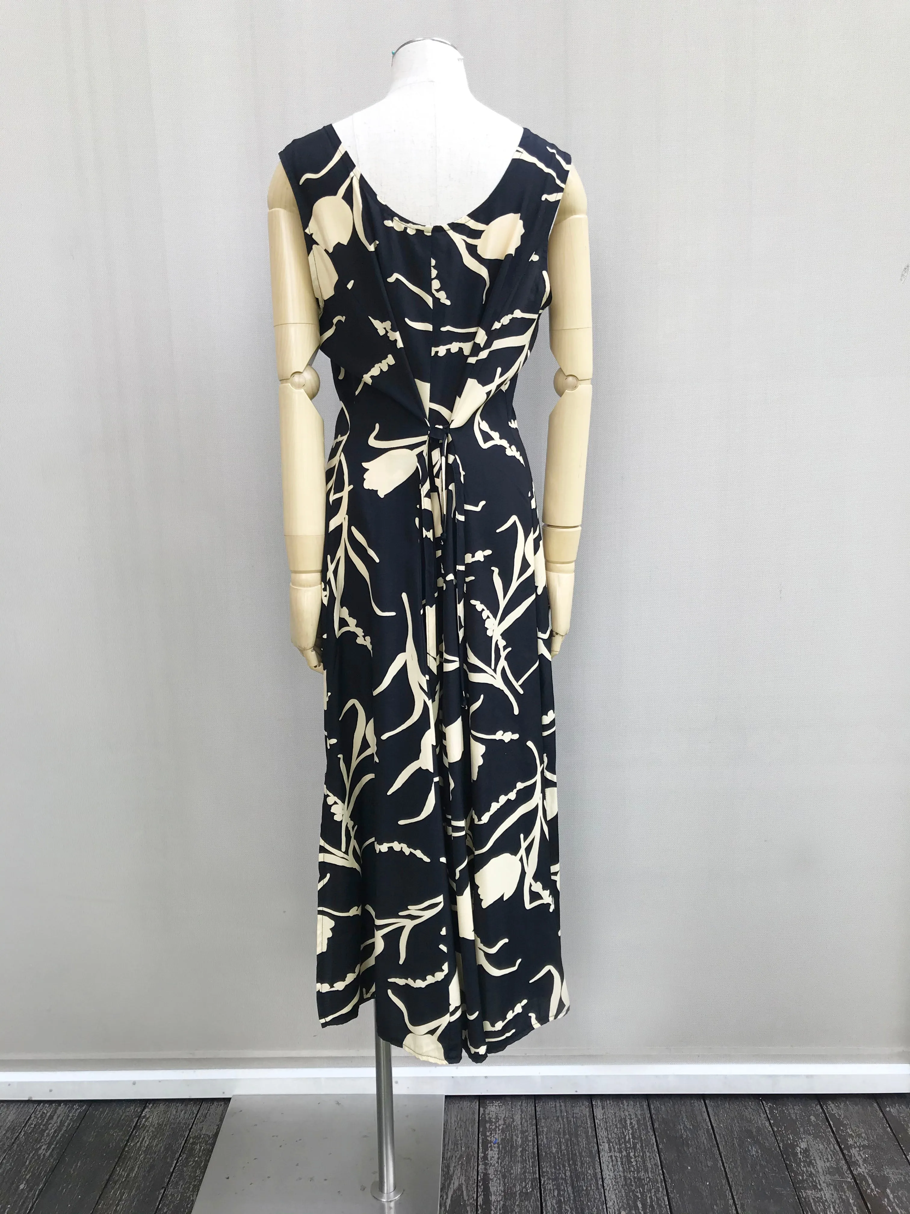 80s Black & Cream Floral Tea Dress