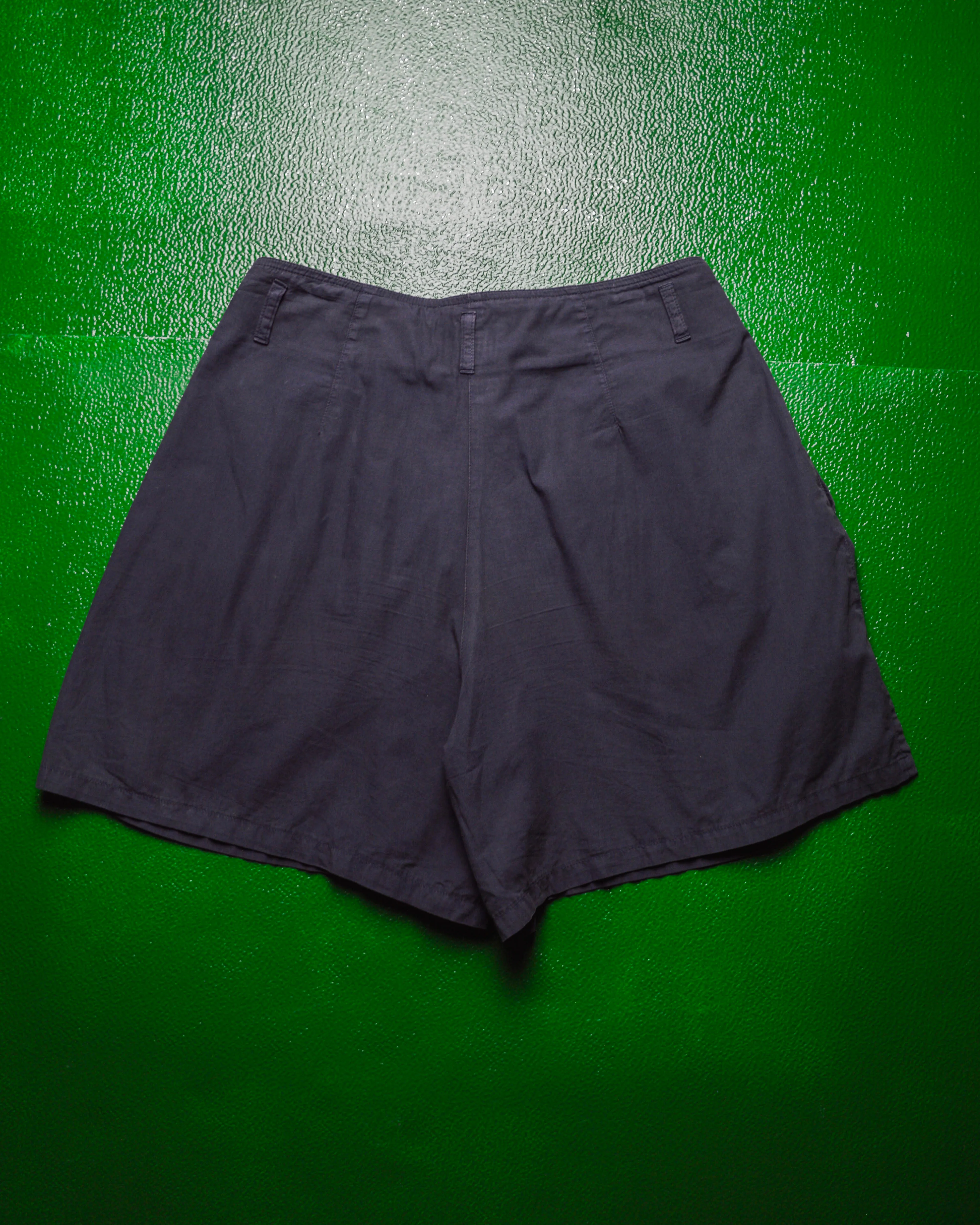 90s Navy Pleated Bloomer Shorts (~28~)
