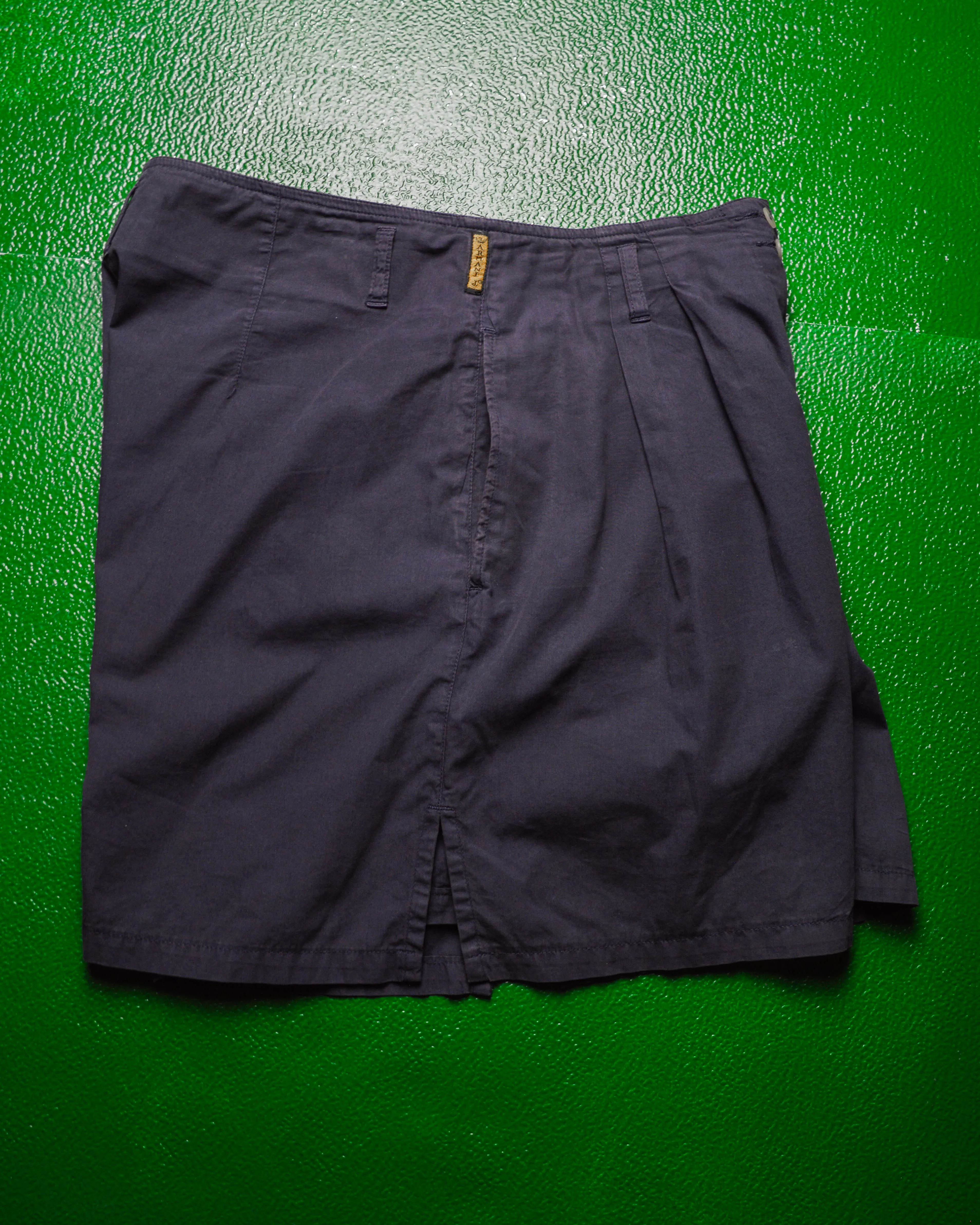 90s Navy Pleated Bloomer Shorts (~28~)
