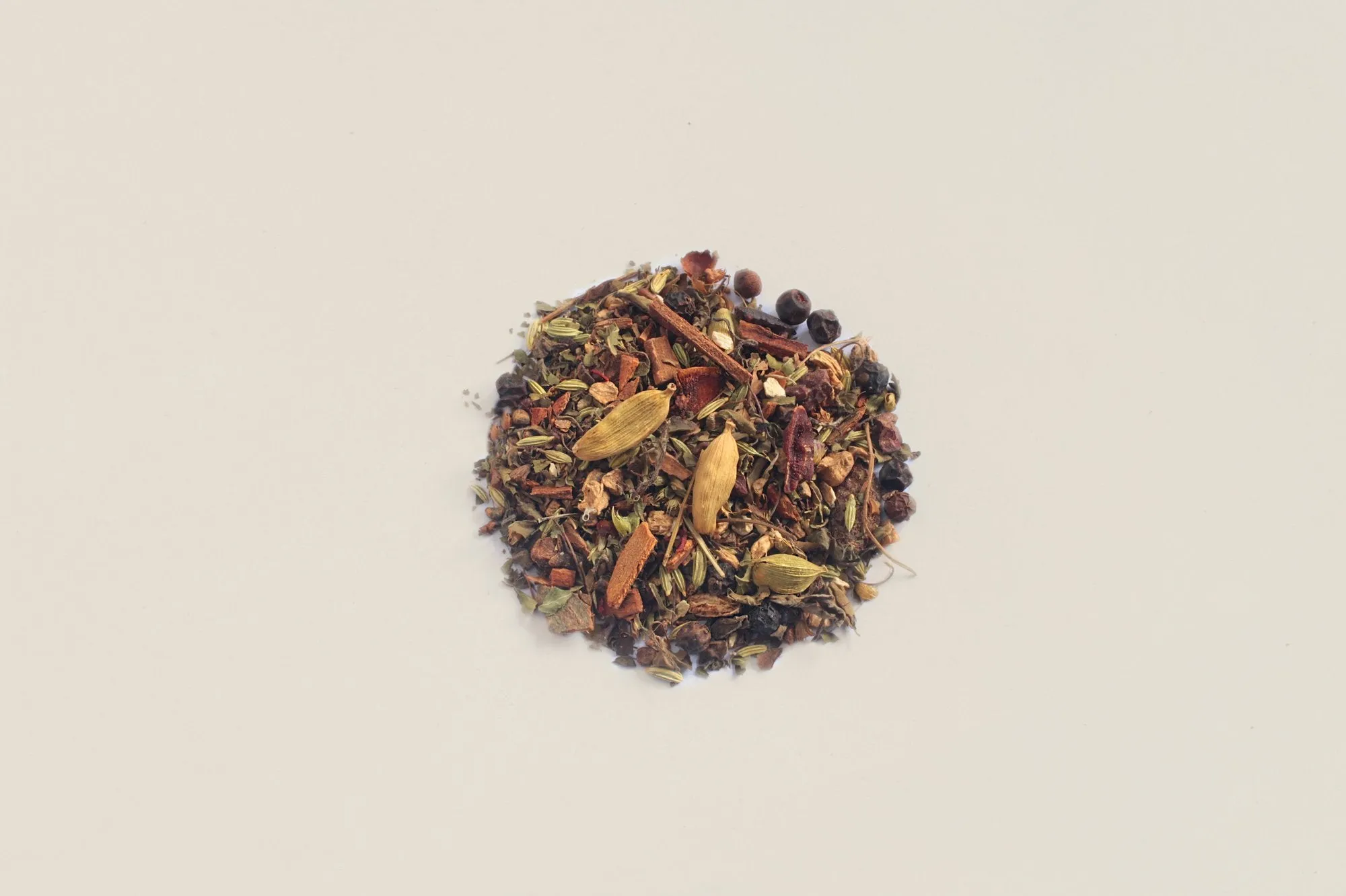 ahista tea  I   vintage-chai-herbal-tea-blend