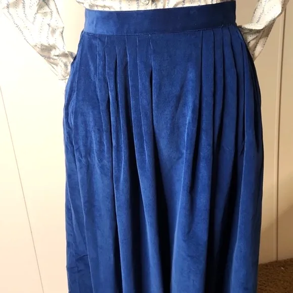 Allen Solly English blue cotton corduroy preppy Regencycore pleated maxi skirt