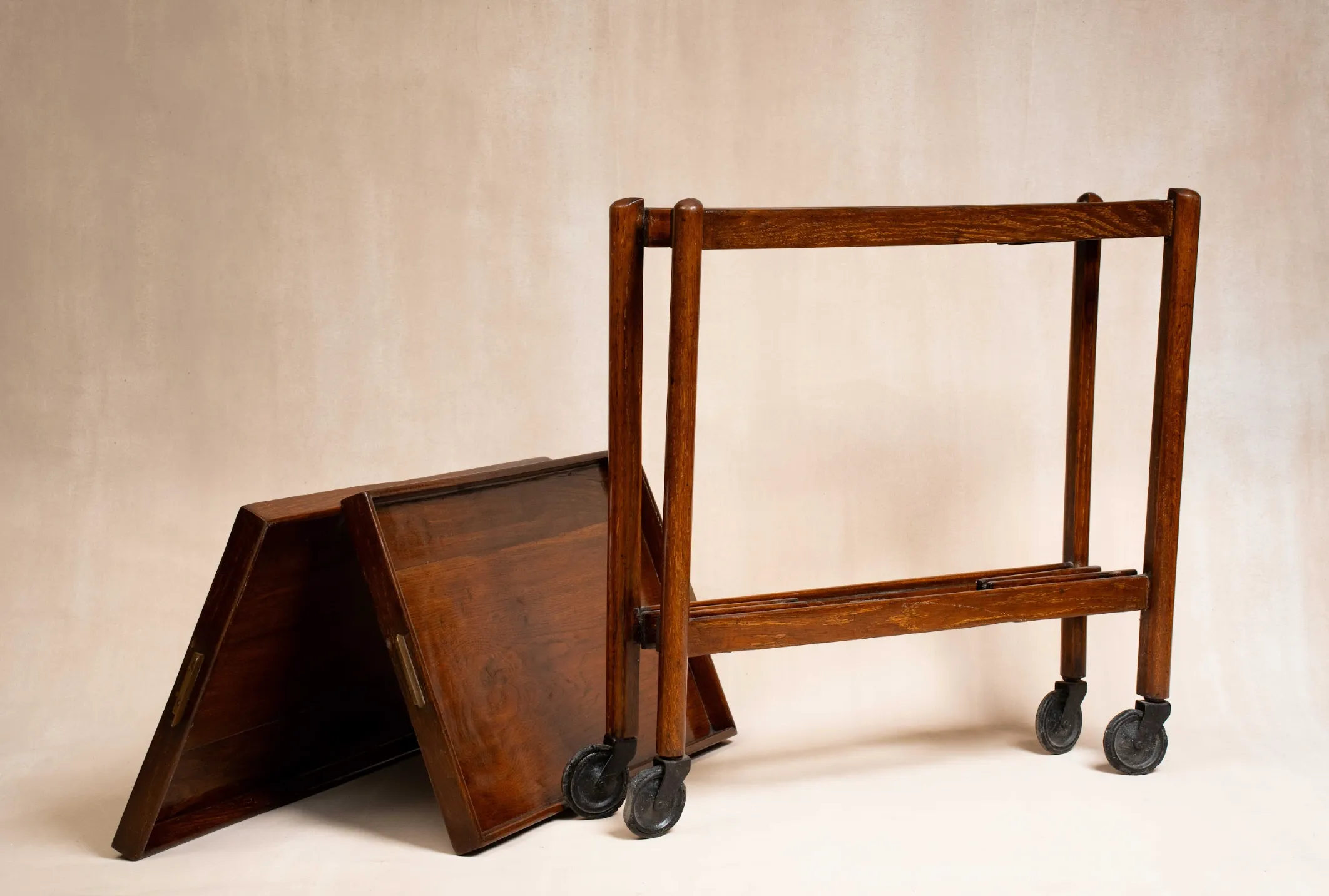 Antique Victorian, Georgian & Edwardian furniture Brown Drinks & Tea Trolleys