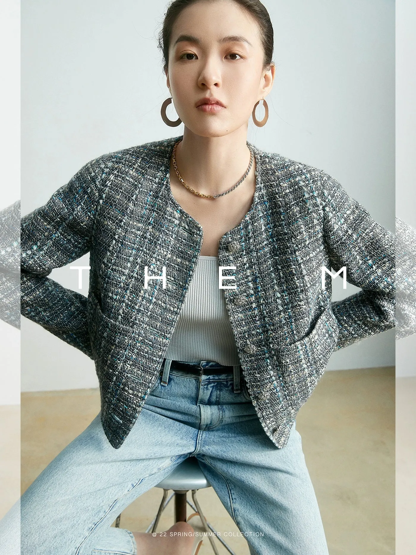 Arc Box-Shaped Tweed Jacket