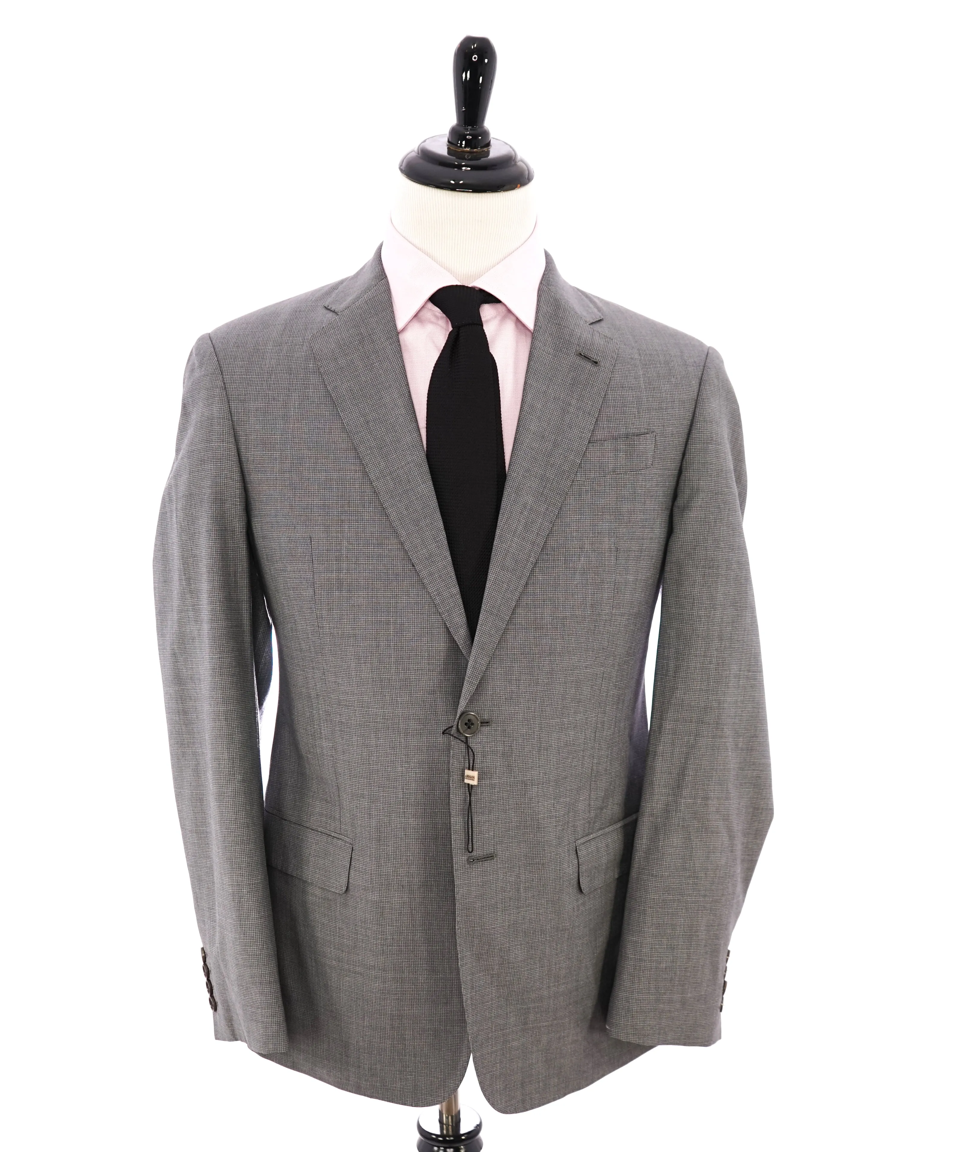 ARMANI COLLEZIONI - “G Line” Gray Micro Check Plaid Notch Lapel Suit - 40R