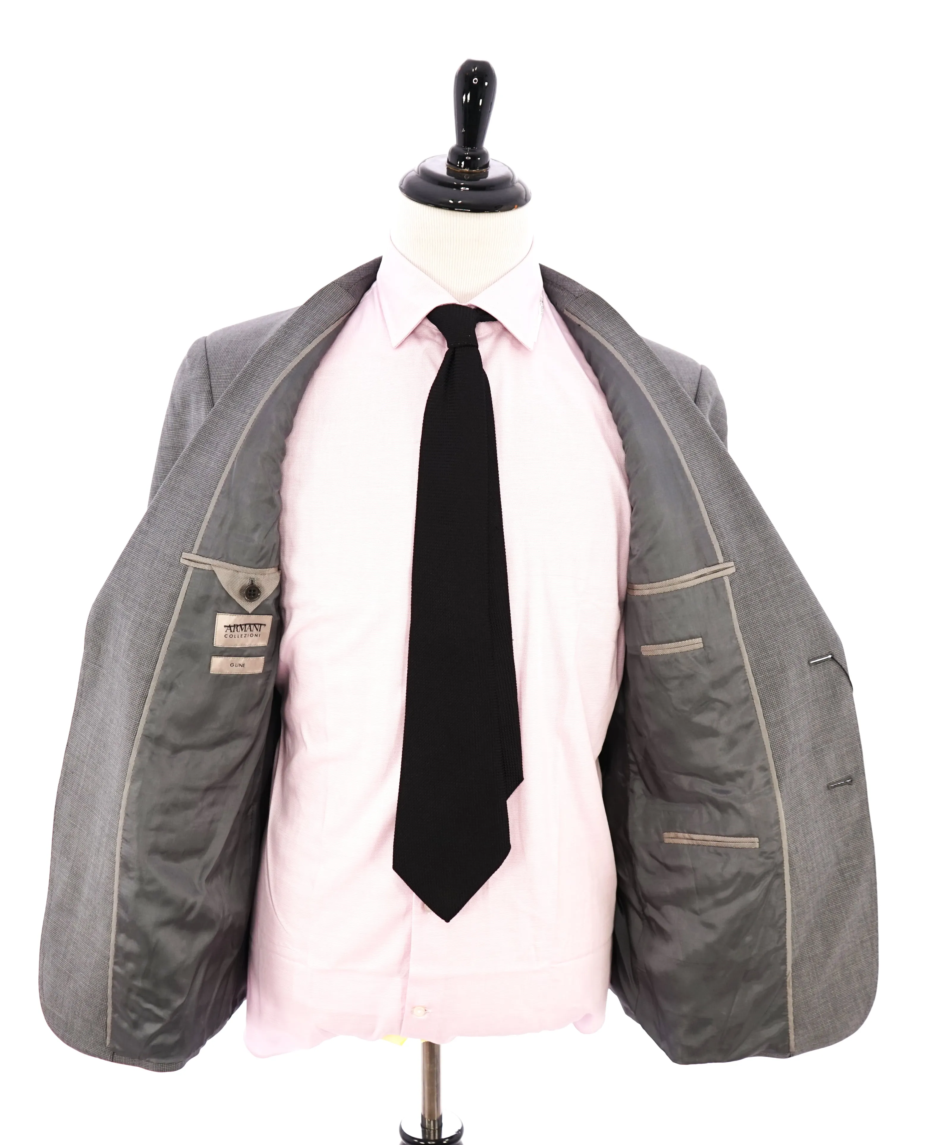 ARMANI COLLEZIONI - “G Line” Gray Micro Check Plaid Notch Lapel Suit - 40R