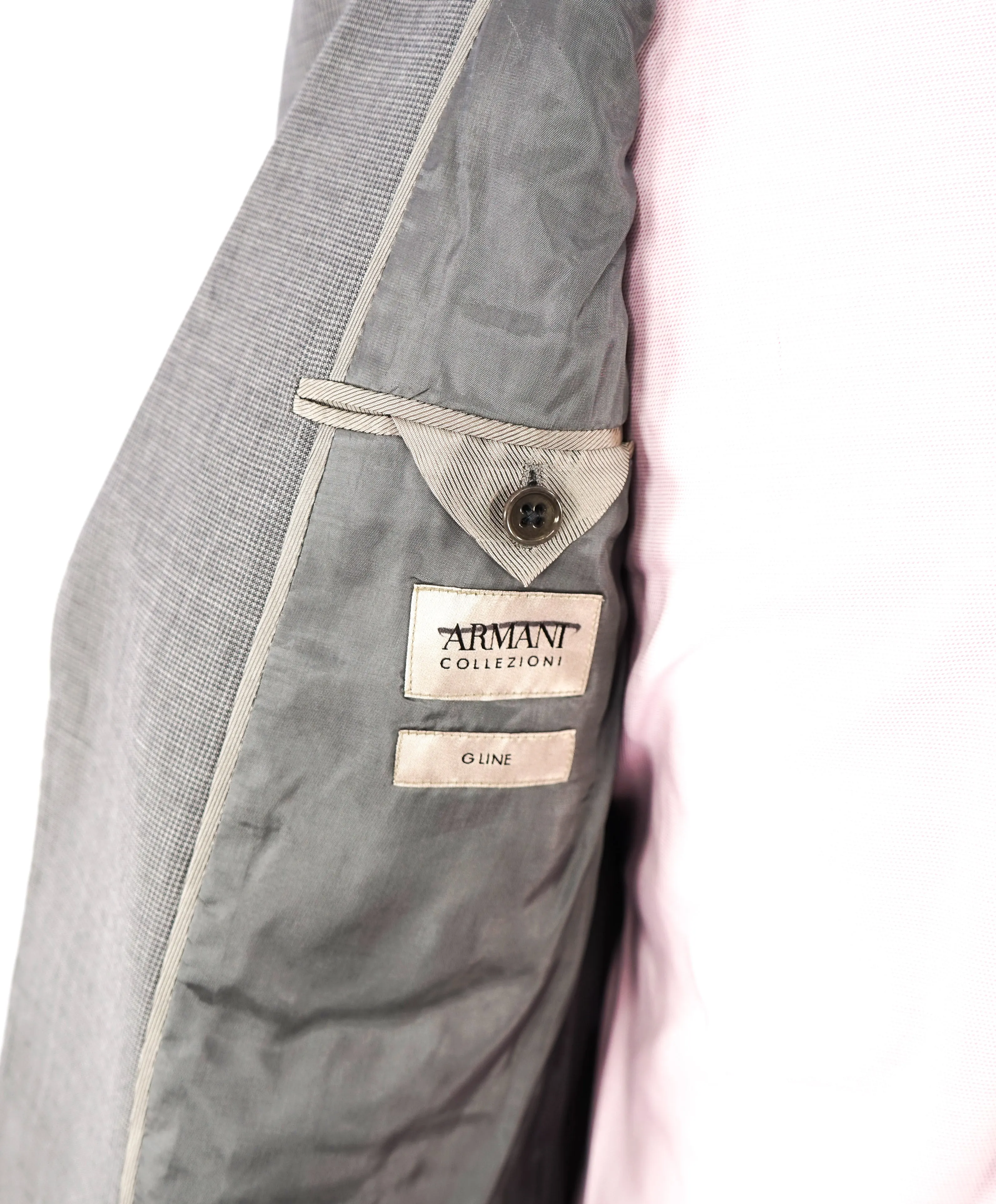 ARMANI COLLEZIONI - “G Line” Gray Micro Check Plaid Notch Lapel Suit - 40R