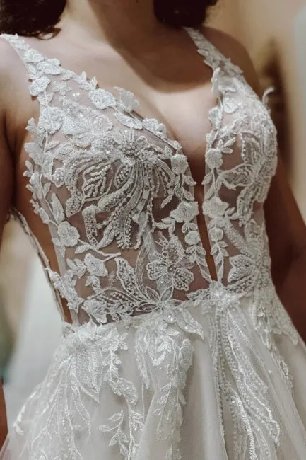 Ballbella Sparkly Chic Wedding Gowns With Lace V-neck