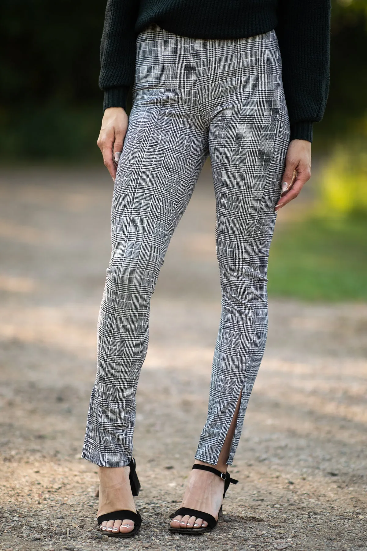 Black and White Plaid Pull On Pants