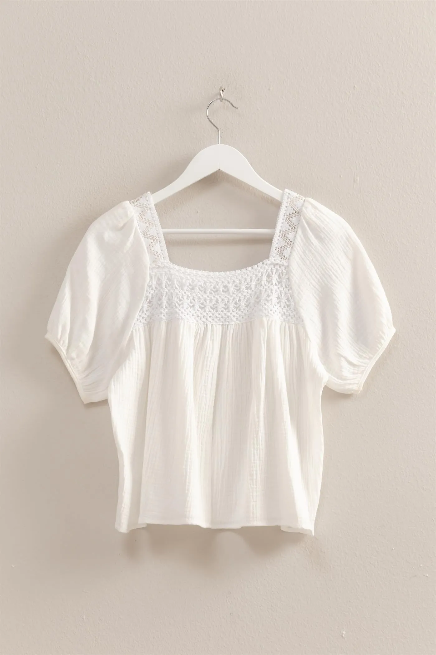 Bradie- Crochet Detail Puff Sleeve Peasant Top-