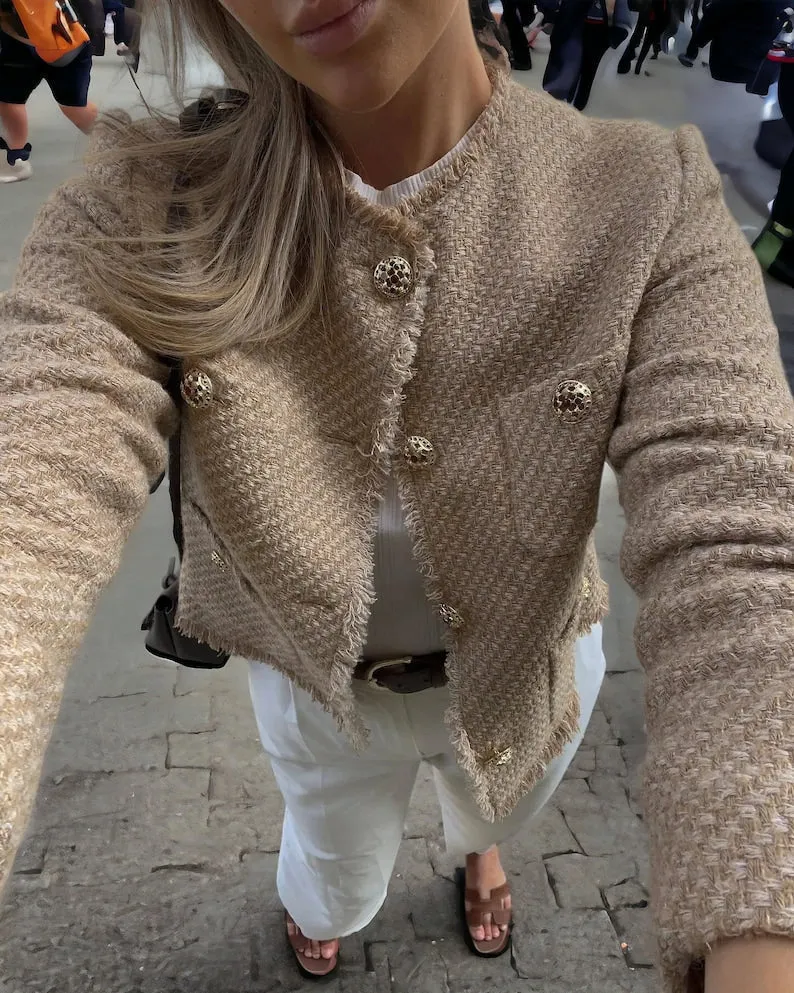 Casual button-down tweed ladies coat - Lightweight and breathable material - Lightweight and breathable material