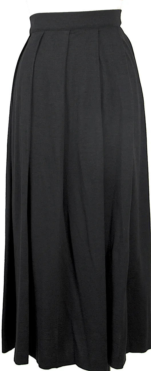 COMME des GARCONS JAPAN. TRICOT. Black Wool Blend Pleated Skirt