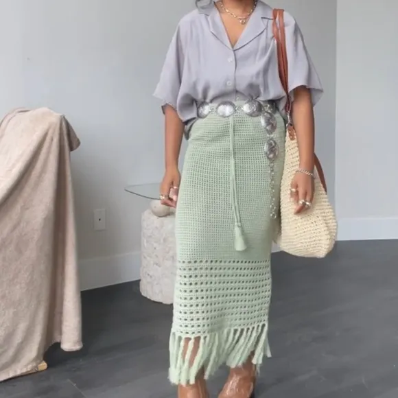 cotton crochet fringe midi skirt in sage