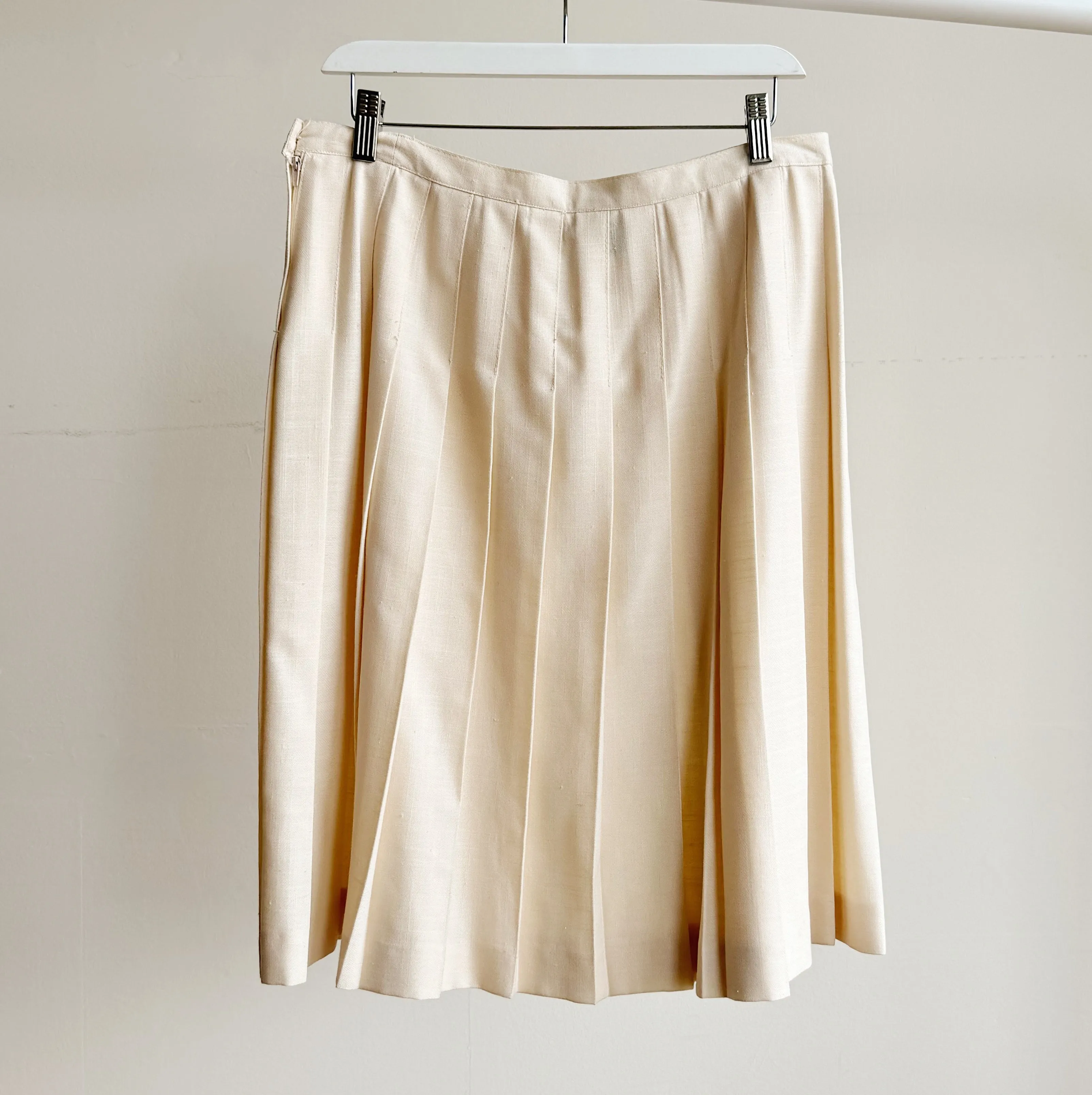 Cream Pleated Skirt