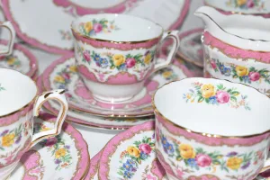 Crown Staffordshire China Pink Tea Set Vintage English Teacups & Saucers