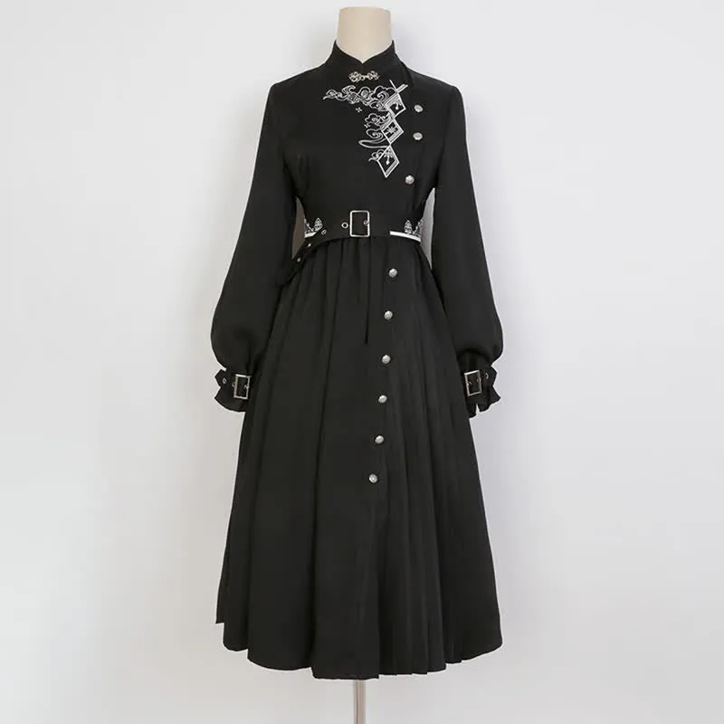 Elegant Black Vintage Embroidery Belted Pleated Dress