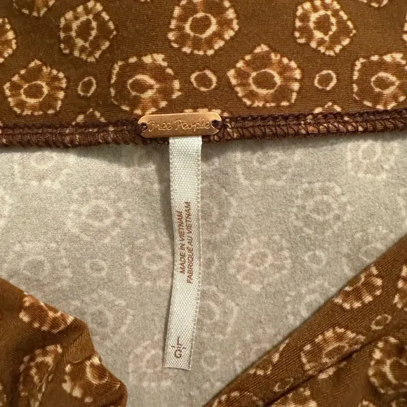 Free People Sarong It Feels Right - Size L