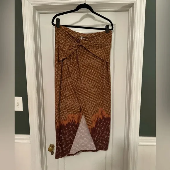 Free People Sarong It Feels Right - Size L