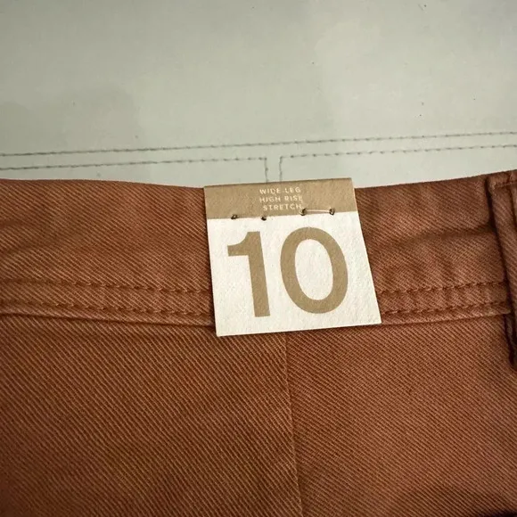 Gap wide legs high rise stretch pants size 10