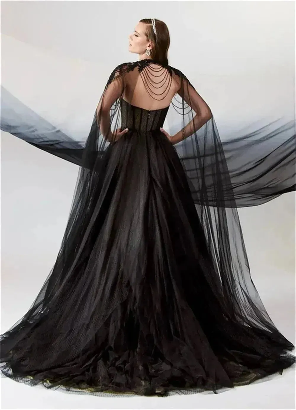 Gothic Black A-line Prom Dresses Spaghetti Straps Tulle Evening Dress Elegant Detachable Shawl vestidos de fiesta
