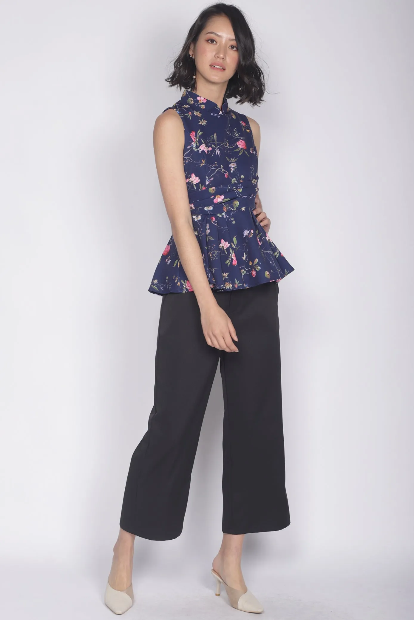 Haldis Removable Oriental Collar Top In Navy Blue