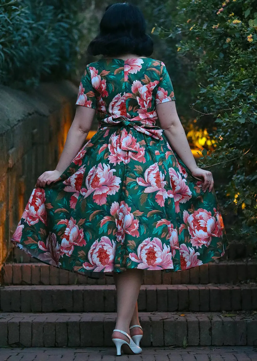 Hearts & Roses Norah Floral 50's Swing Dress Green