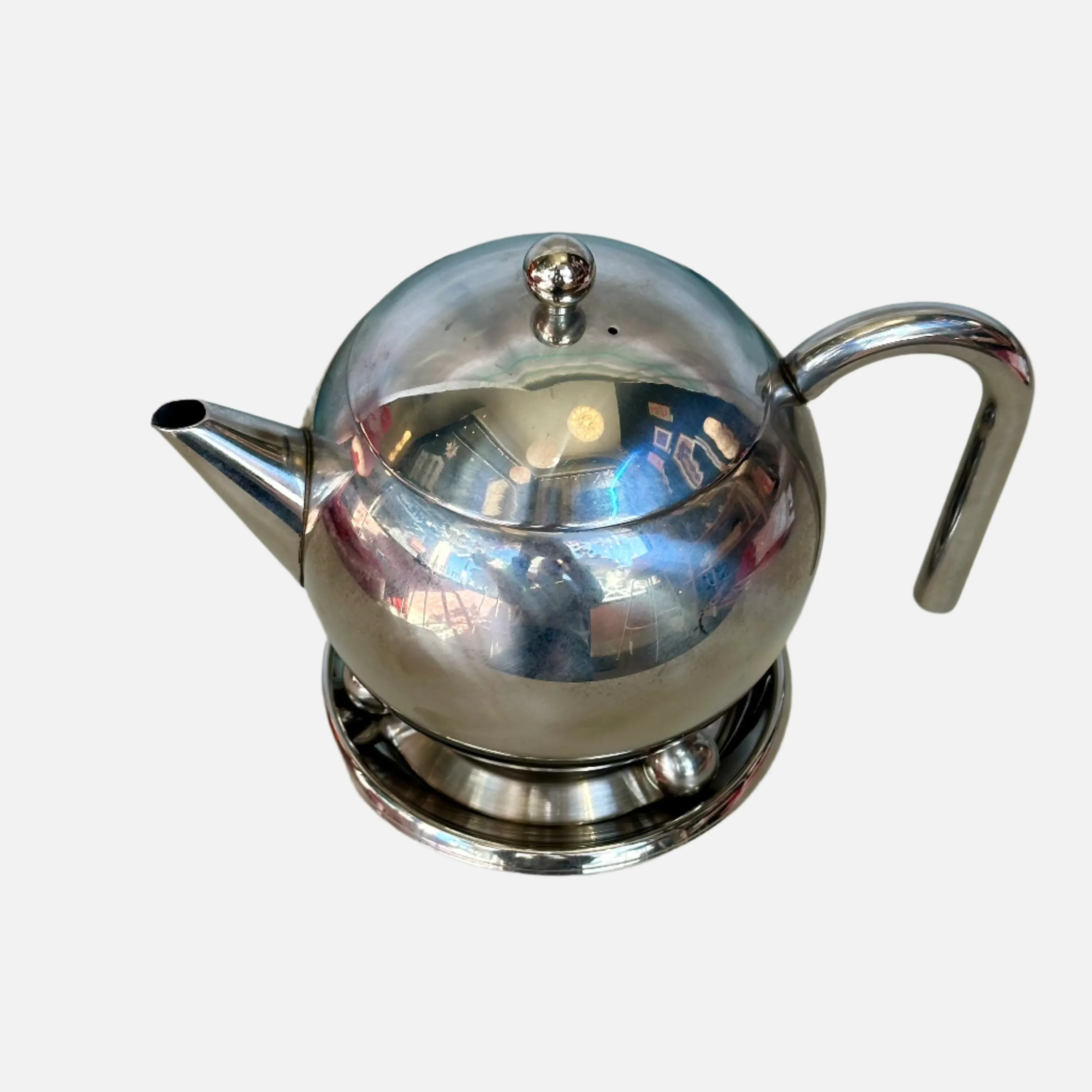 Henley Midcentury Teapot with 2 Saucers