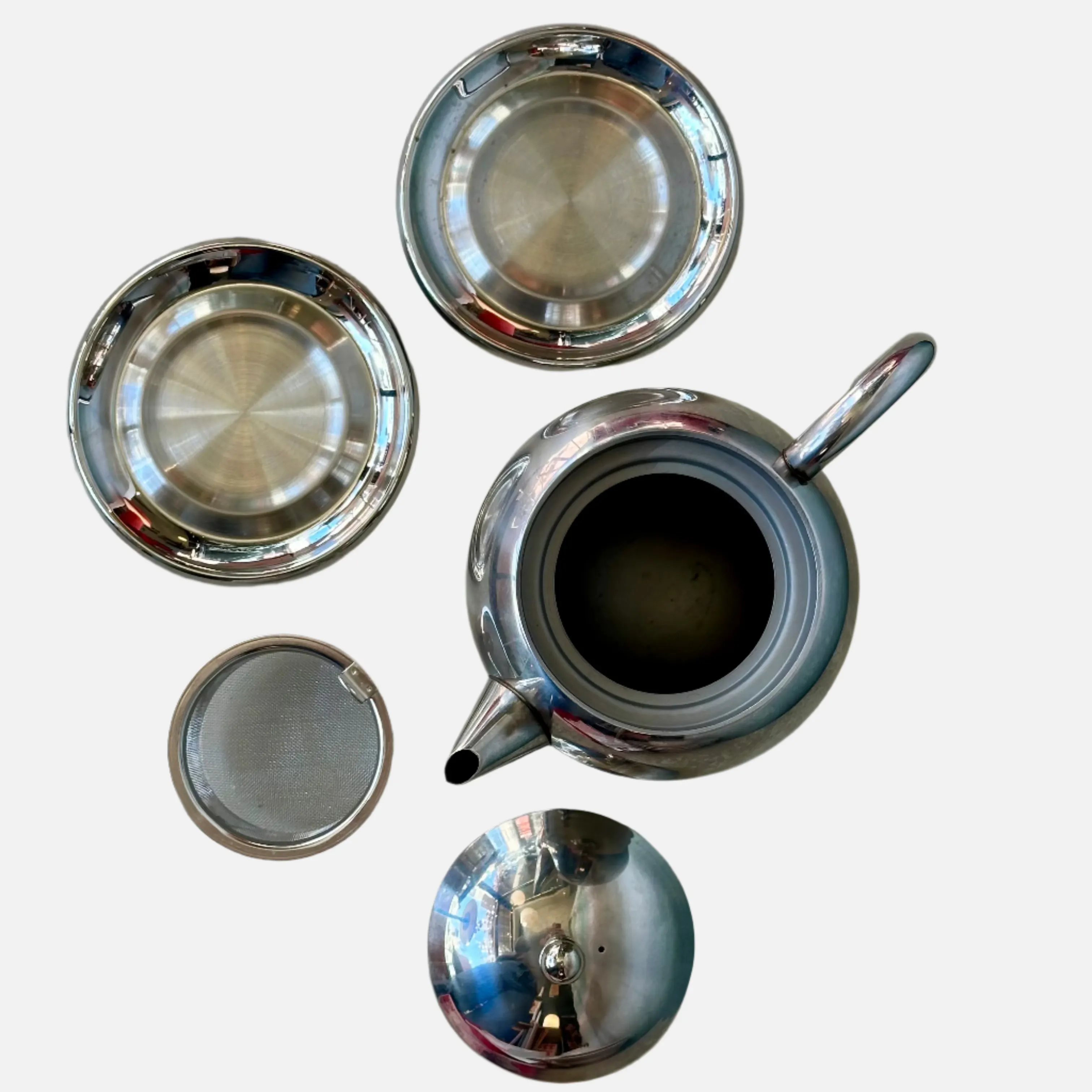 Henley Midcentury Teapot with 2 Saucers