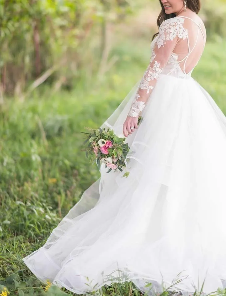 Illusion Neckline Tulle Wedding Dress with Lace Sleeves
