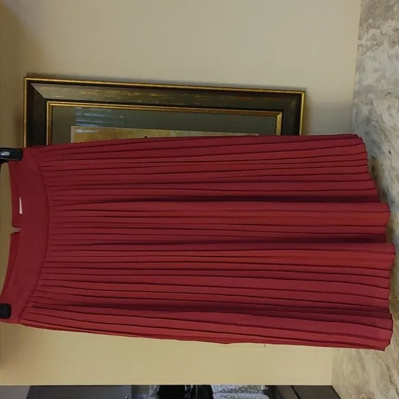 J Crew Deep Mauve Permanent Knife Pleated Chiffon Midi Skirt Size 4