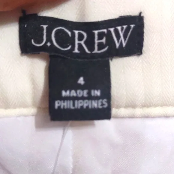 J. Crew Sailor pleated short in stretch linen blend Msrp $118.00