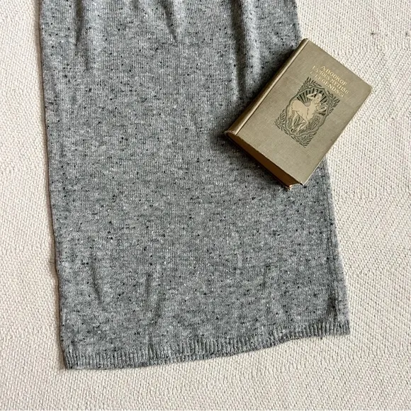 Joye   Fun Vintage Deadstock 90s Speckled Grey Knit Midi Sweater Skirt