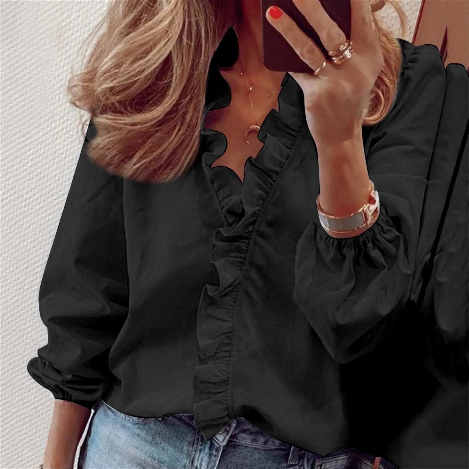 Judith | SHIRT