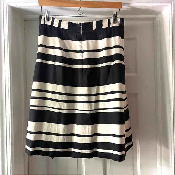 Kate Spade New York 100% Silk Stripe Full Skirt Black White Size 10