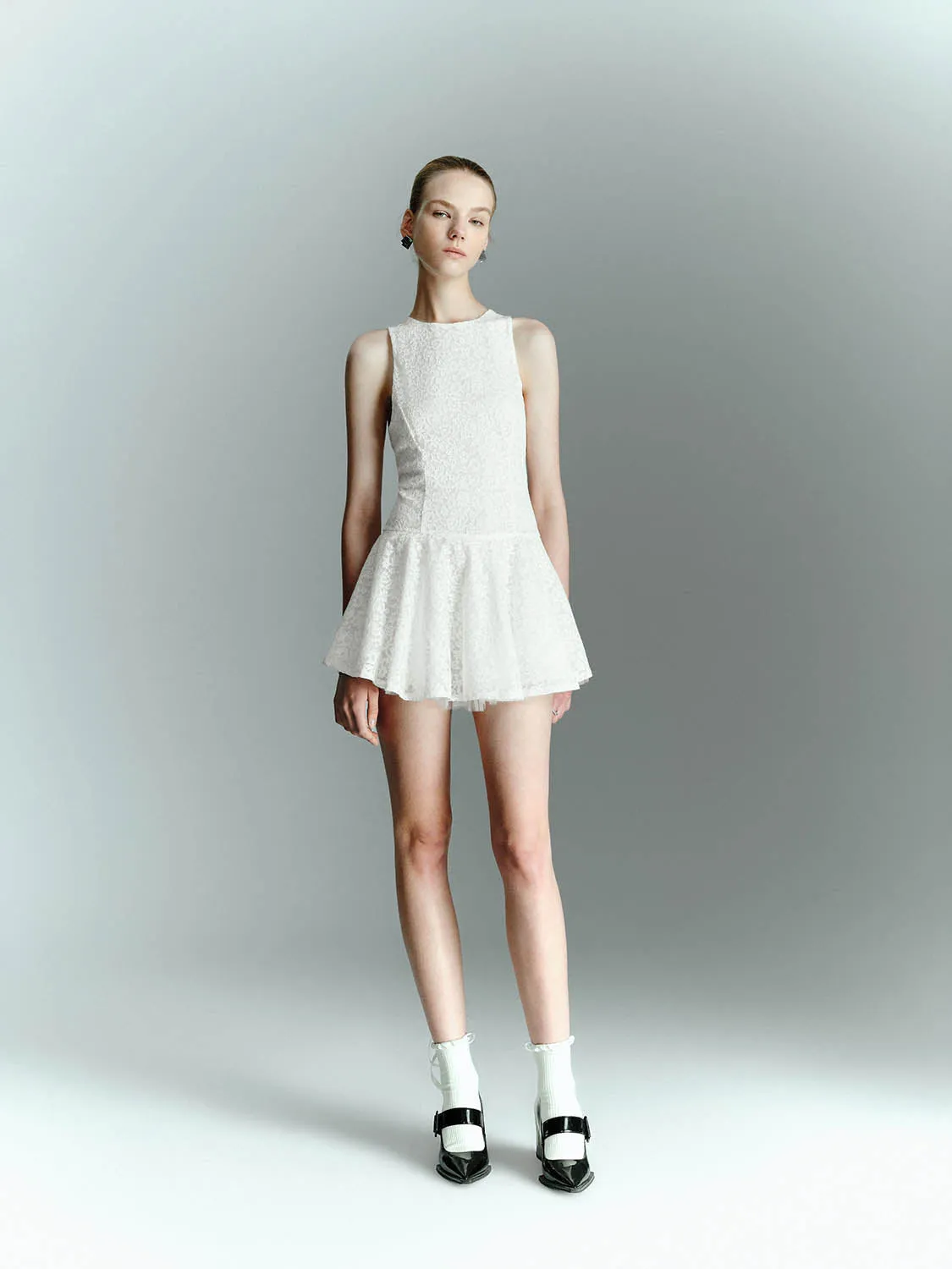 Lace Sleeveless A-Line Dresses