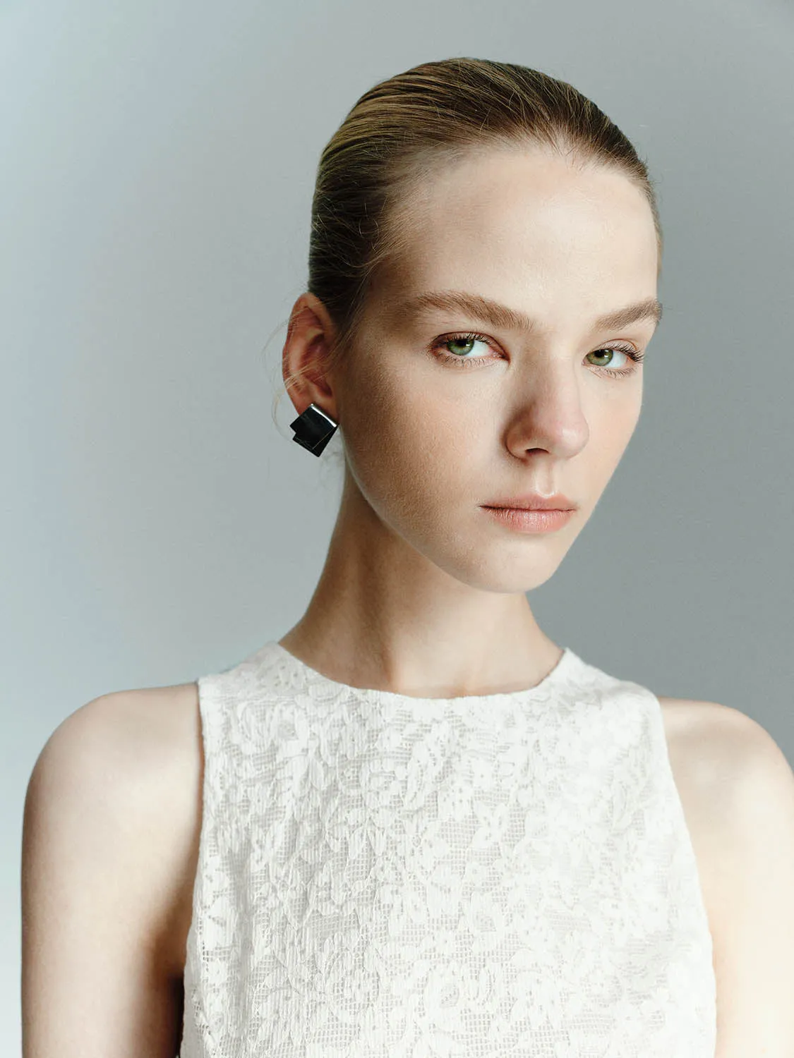 Lace Sleeveless A-Line Dresses