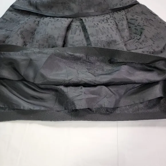 Lida Baday Black Jacquard A-Line Pleated Mini Skirt Size 10