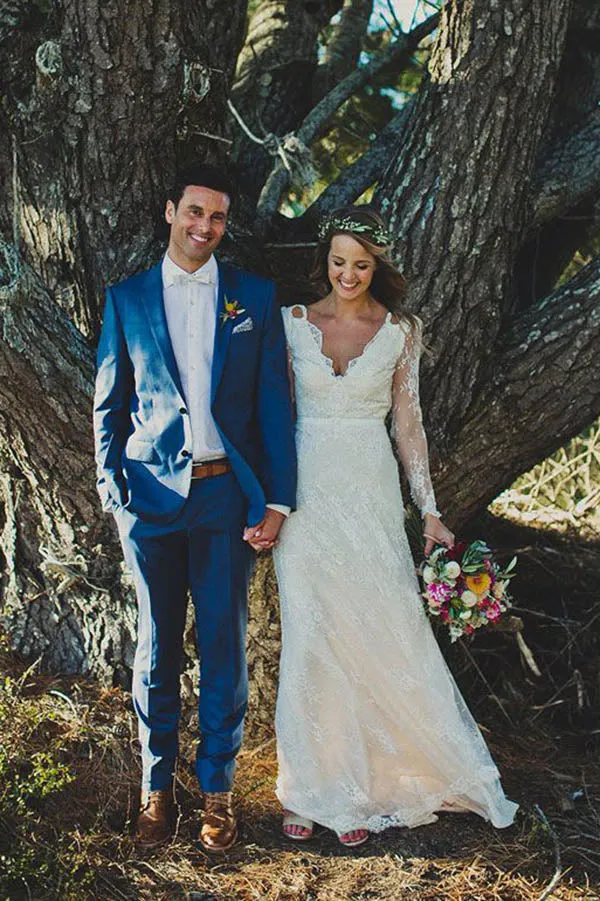 Long Sleeve Lace V-Neck Ivory Vintage Beach Wedding Dresses,MW299