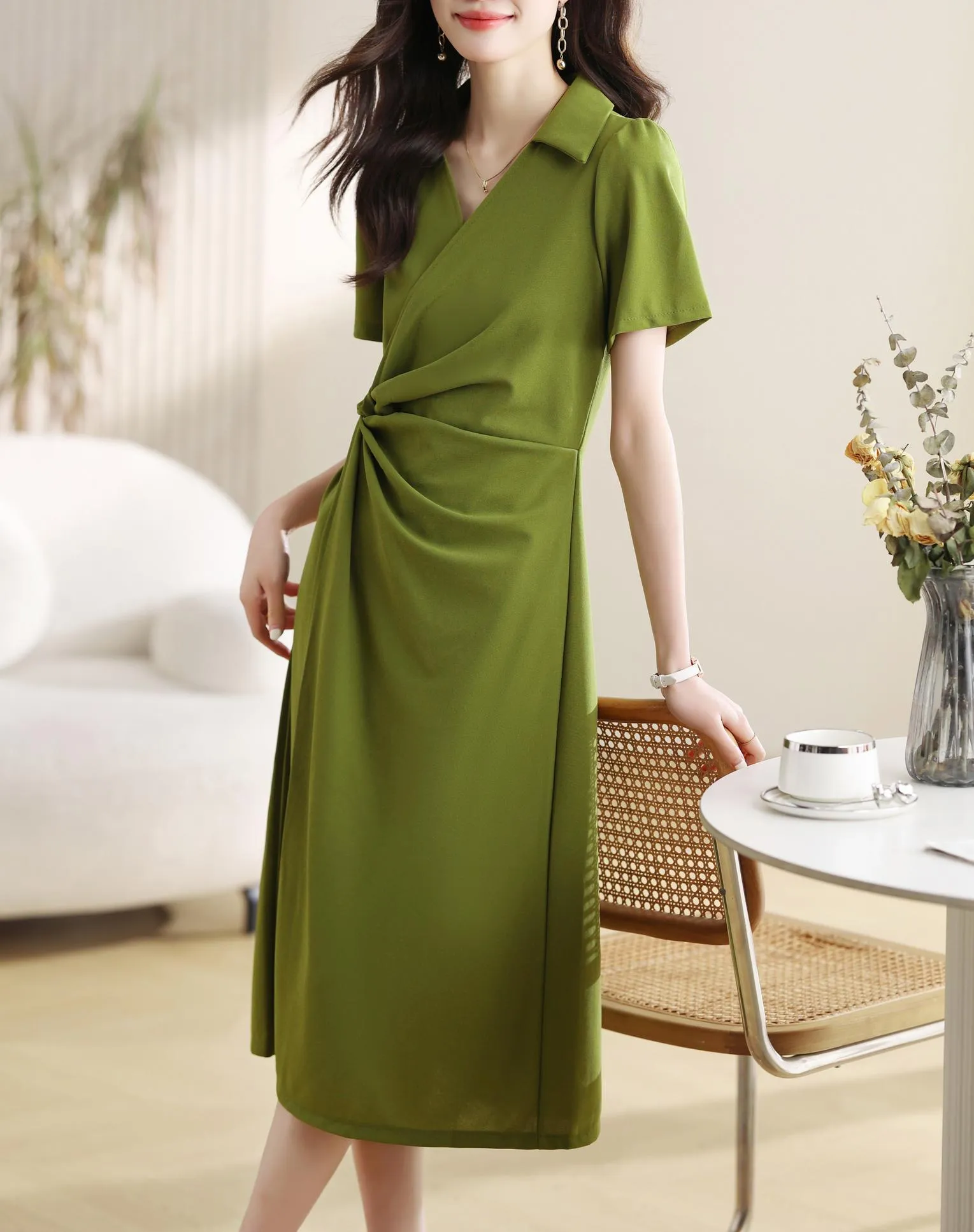 Loose-Fit A-Line Dress for a Flattering Silhouette