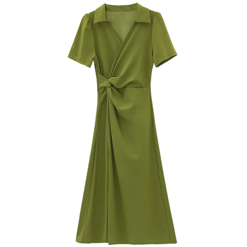 Loose-Fit A-Line Dress for a Flattering Silhouette