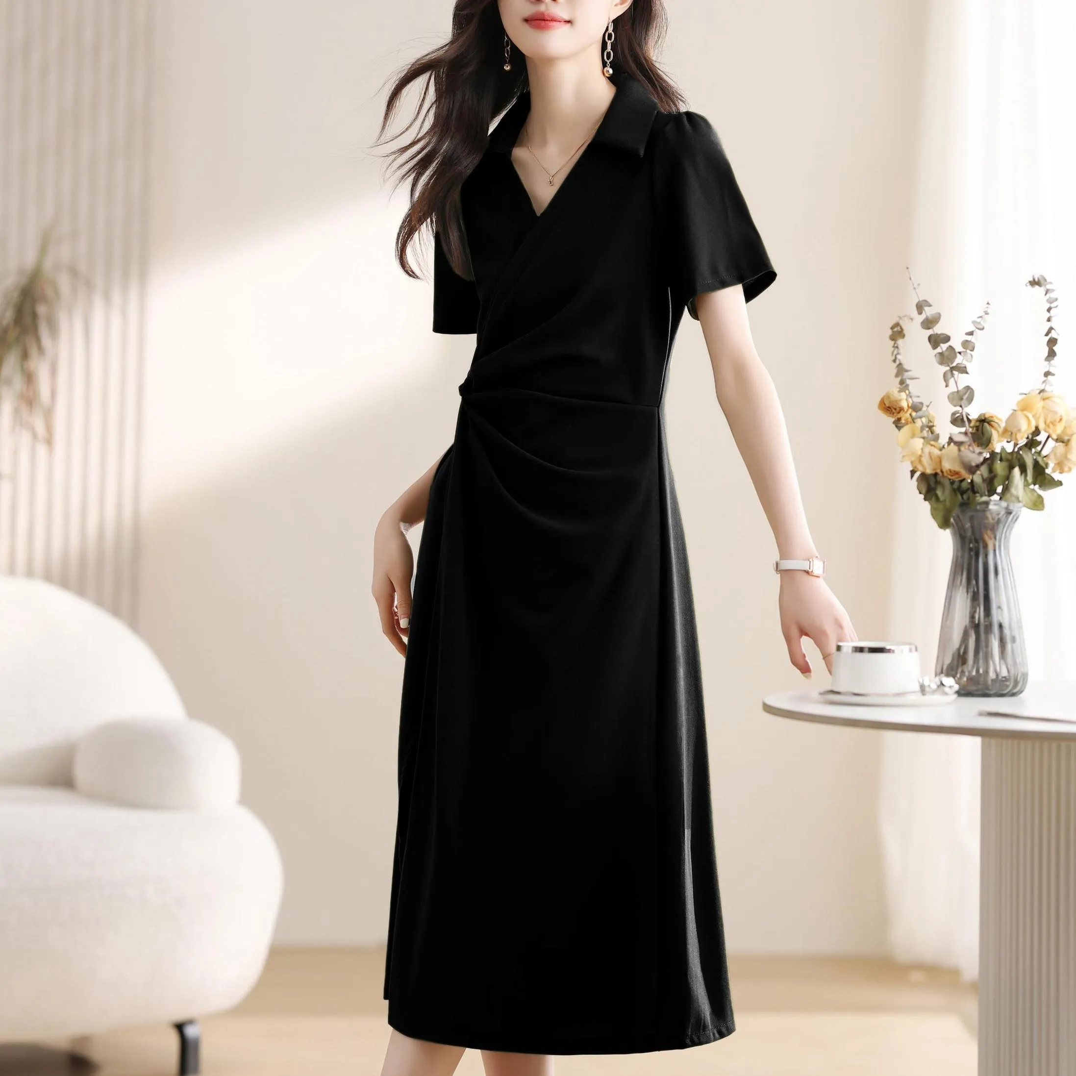 Loose-Fit A-Line Dress for a Flattering Silhouette
