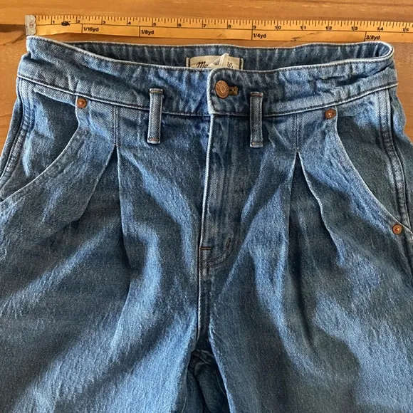 Madewell The Perfect Vintage Wide-Leg Crop Jean, Birchford Wash Pleated Edition