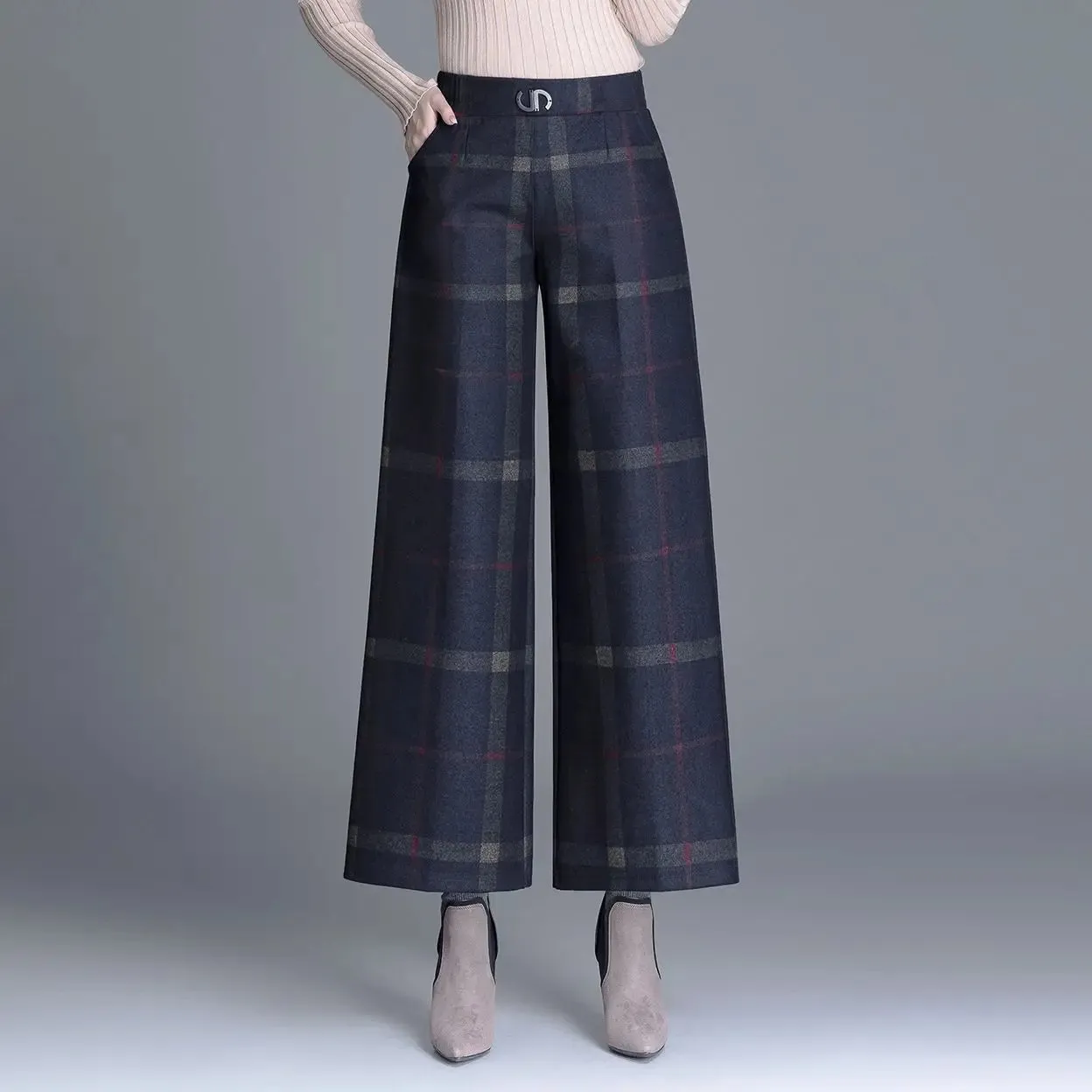 Madison Plaid Trousers