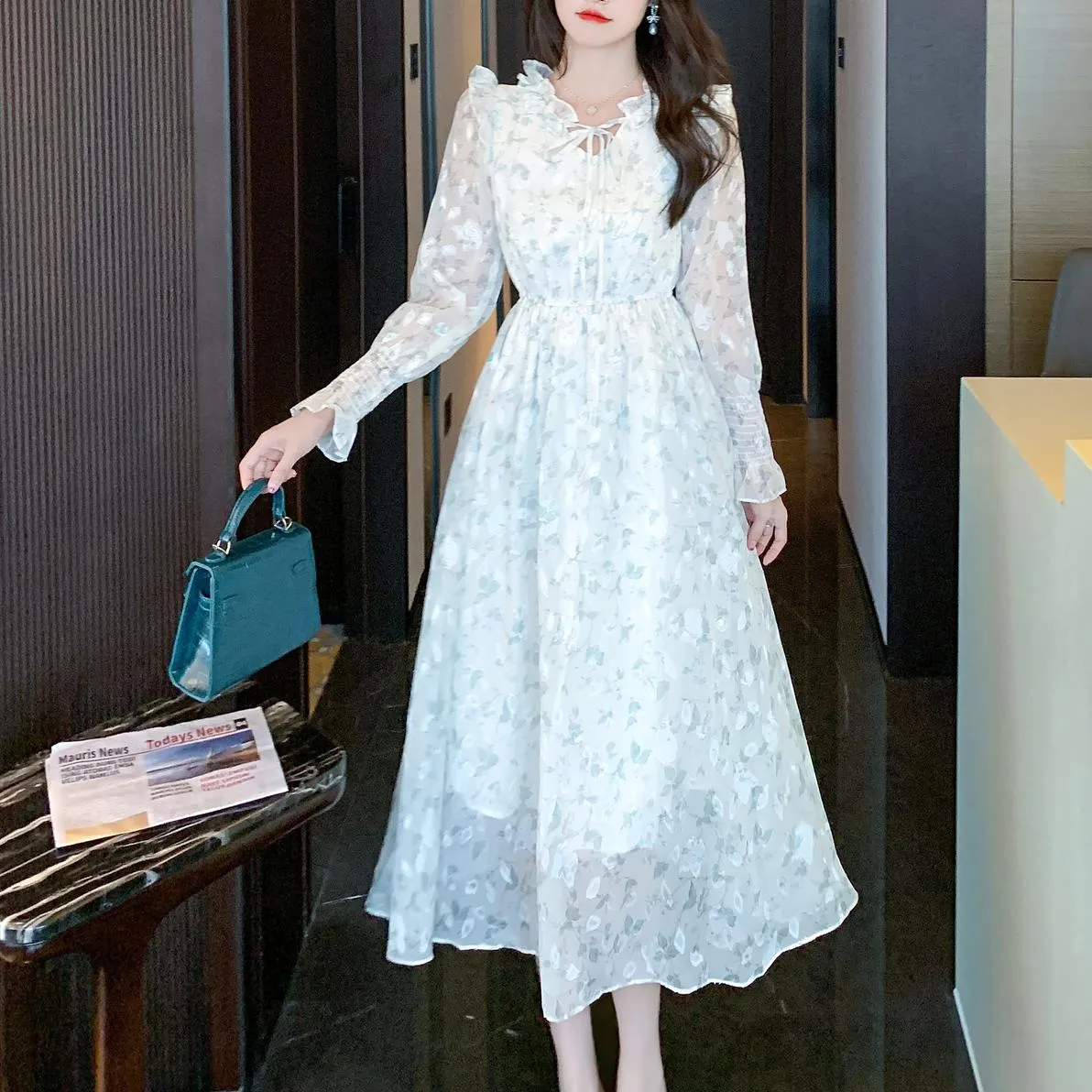 Mid-Length Mesh Dress in Elegant Floral Design for Women