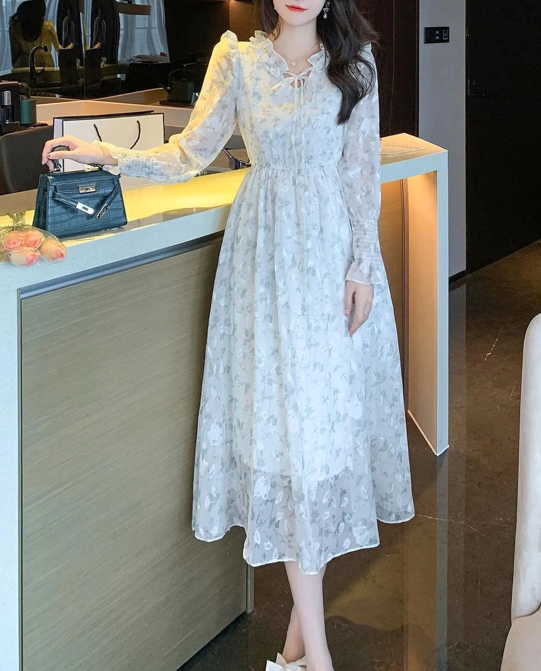 Mid-Length Mesh Dress in Elegant Floral Design for Women