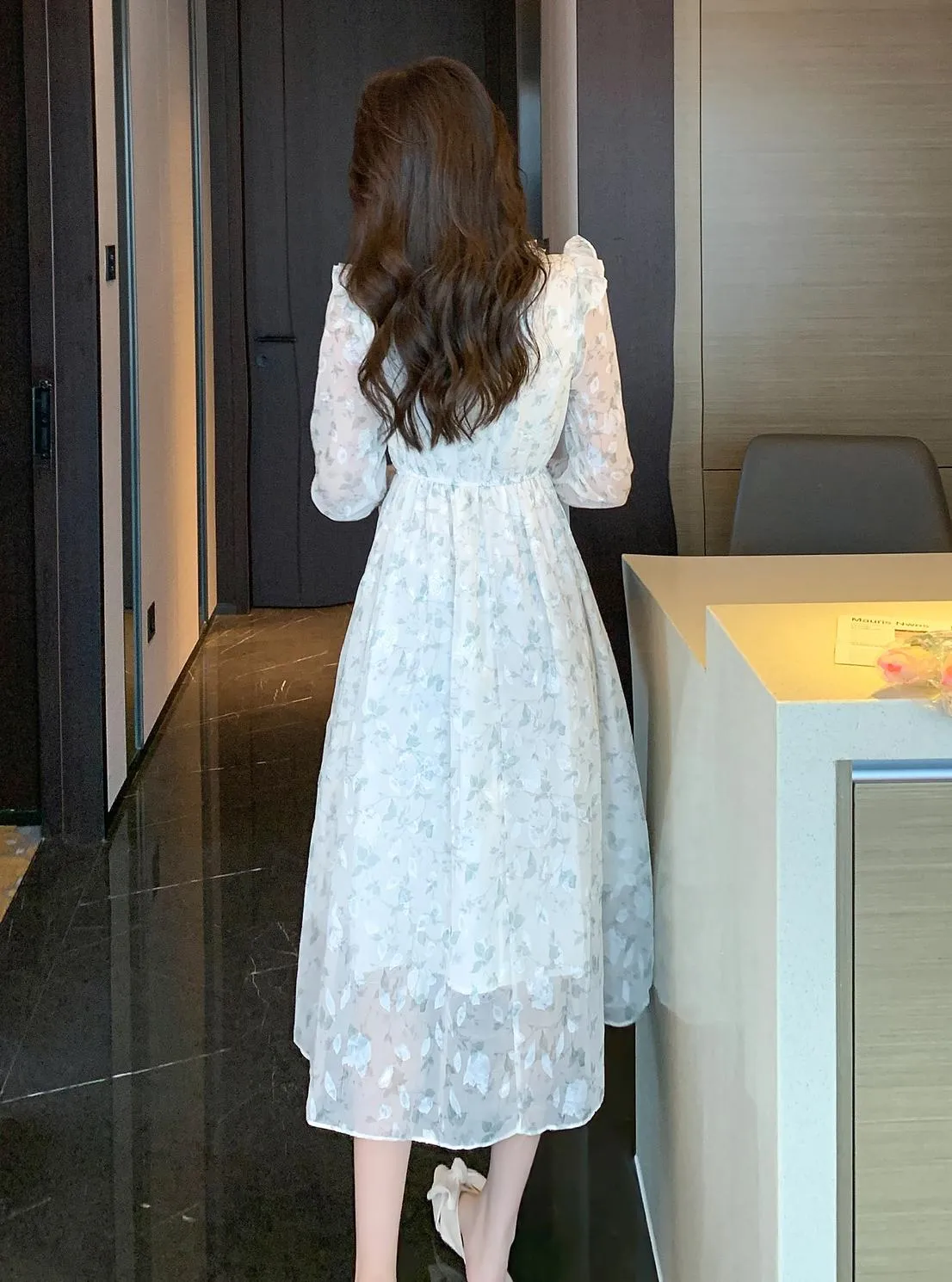Mid-Length Mesh Dress in Elegant Floral Design for Women
