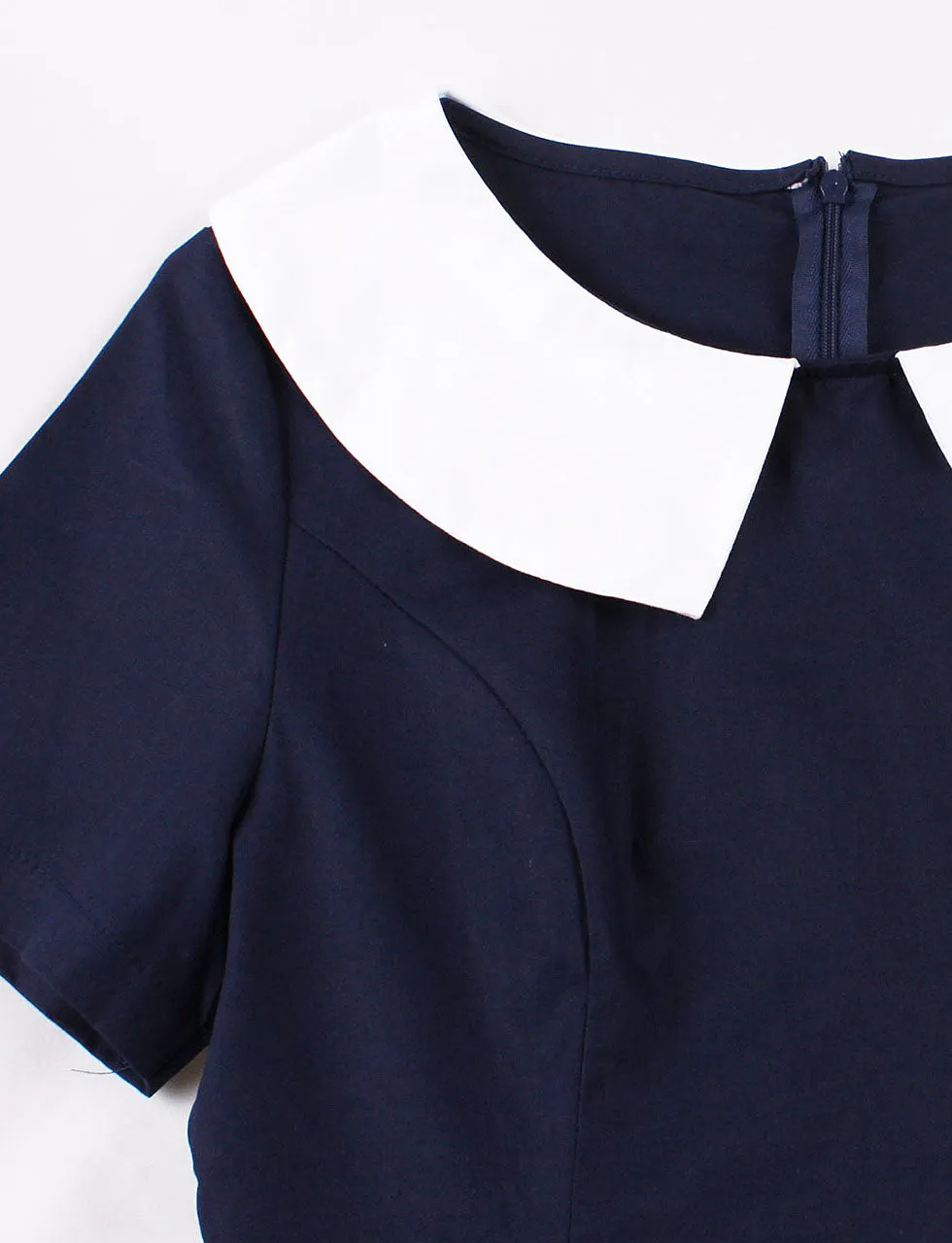 Navy Peter Pan Collar 1950s Vintage Swing Dress With Belt