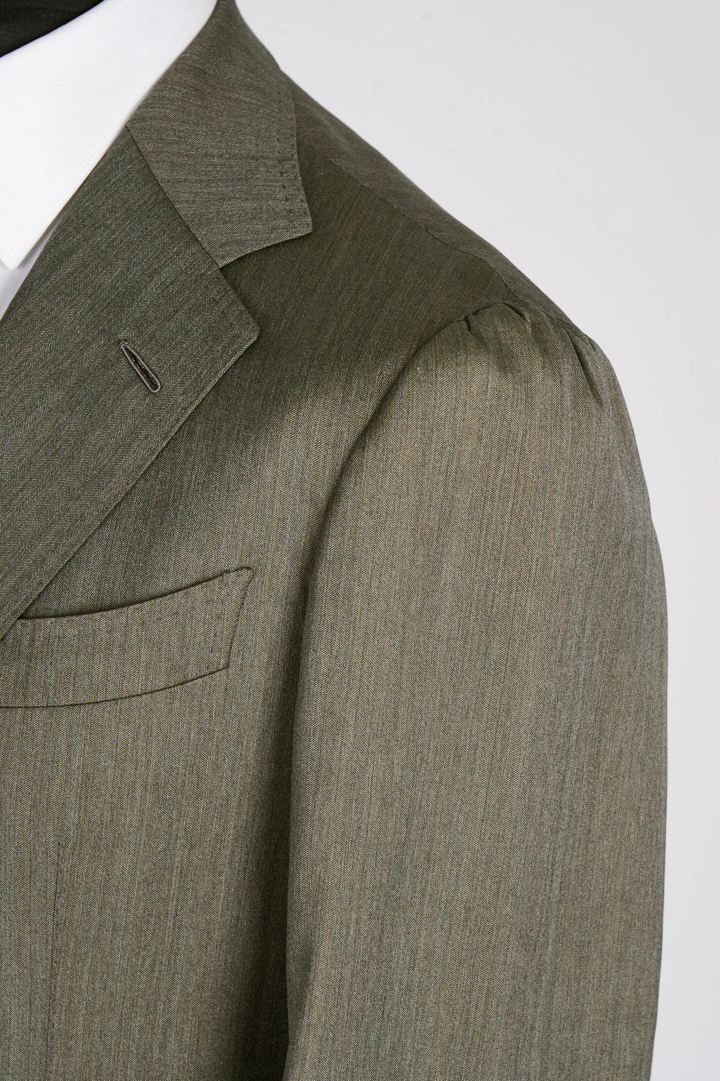 New Suitsupply Havana Green Herringbone Wool and Silk Full Canvas Luxury Suit - Size 40R