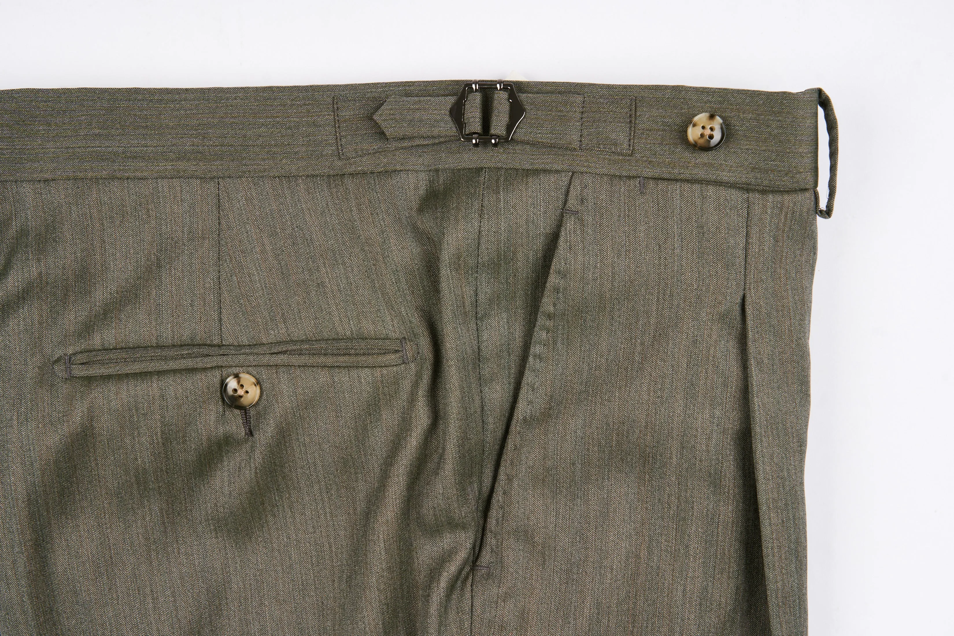 New Suitsupply Havana Green Herringbone Wool and Silk Full Canvas Luxury Suit - Size 40R