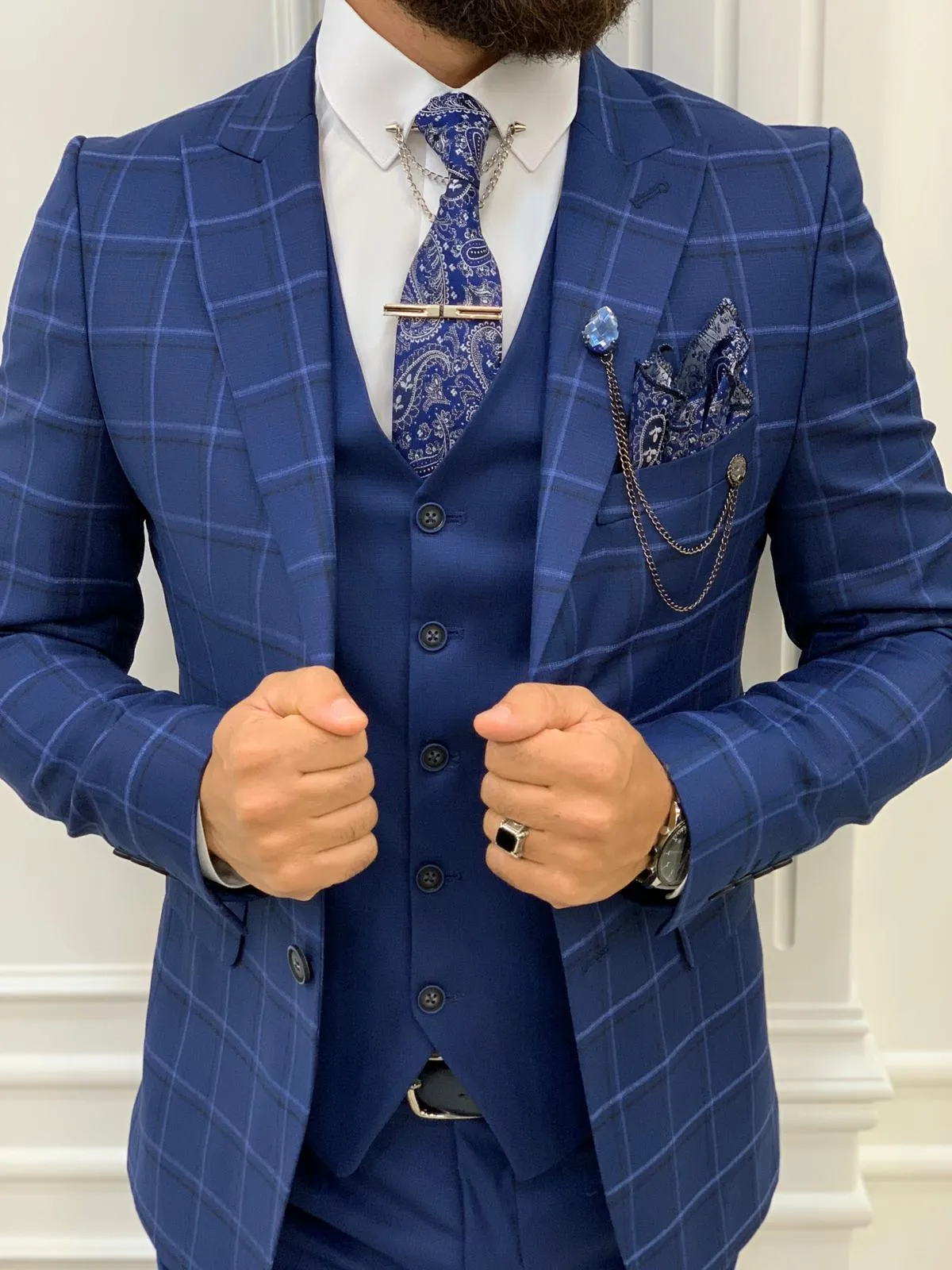 Olympia Indigo Slim Fit Peak Lapel Plaid Suit - A Versatile Choice for Modern Men